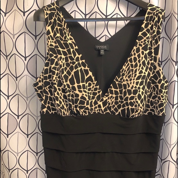 Enfocus Studio Cream and Black Dress - Picture 1 of 2